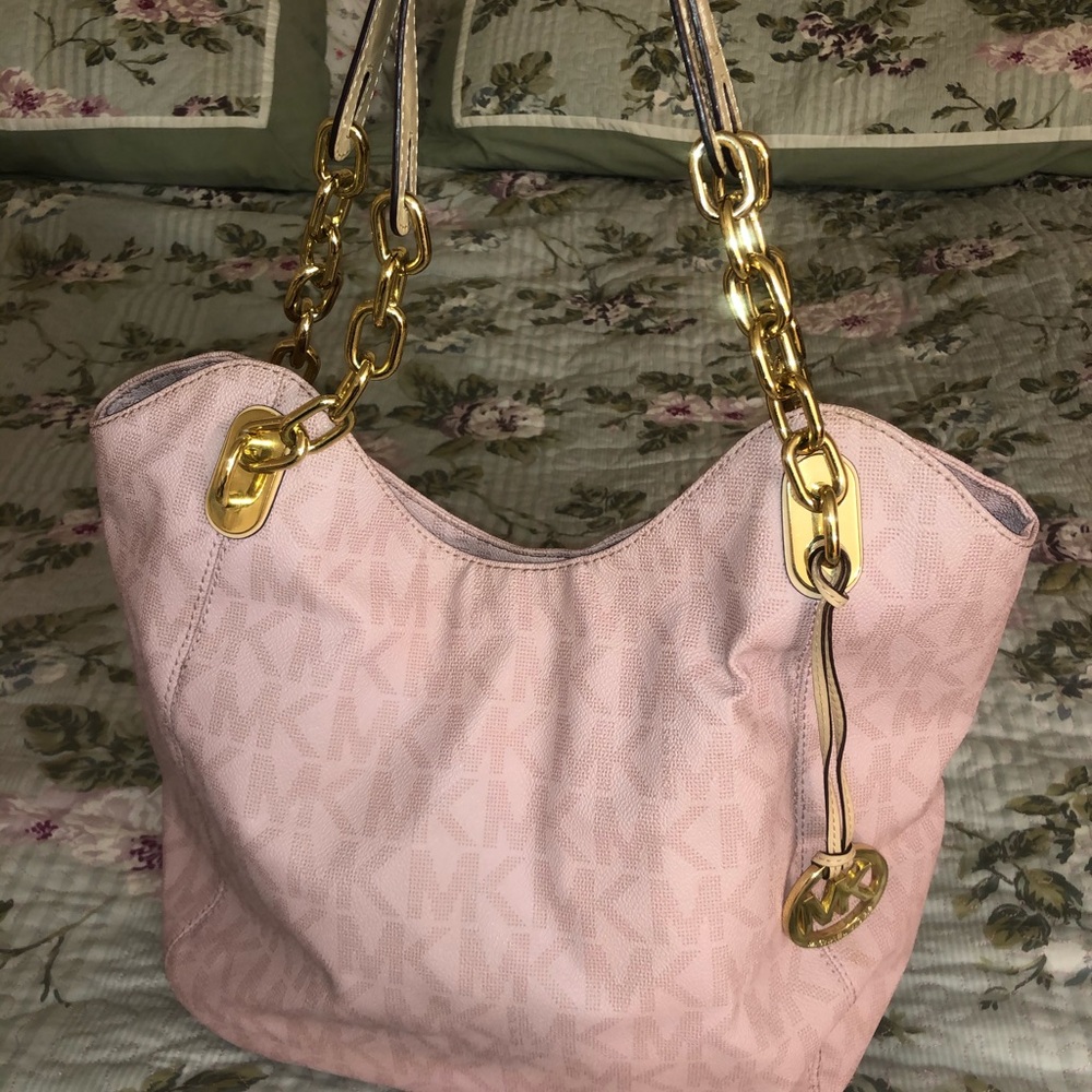 Michael Kors Signature Shoulder Bag